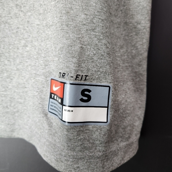 Nike Georgia Bulldogs Dri Fit Pullover Shirt Size Small - Picture 3 of 5